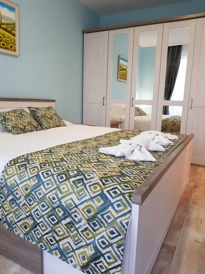 Ferienwohnung Sea Garden Delux Tschernomorez Exterior foto